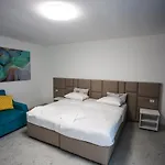 чайка, Chaika 3* Baltschik